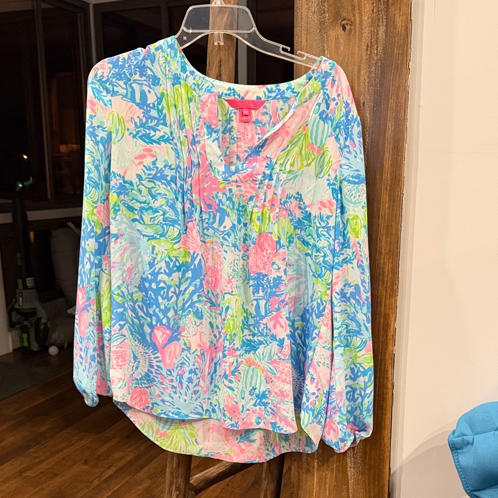 Lilly Pulitzer Colby pintuck tunic Top “Fished My Wish” pattern